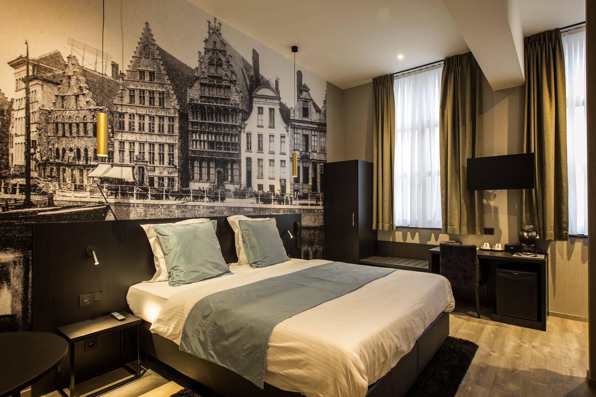 โฮเต็ลฮาร์โมนี่ Hotel เกนต์ ภายนอก รูปภาพ