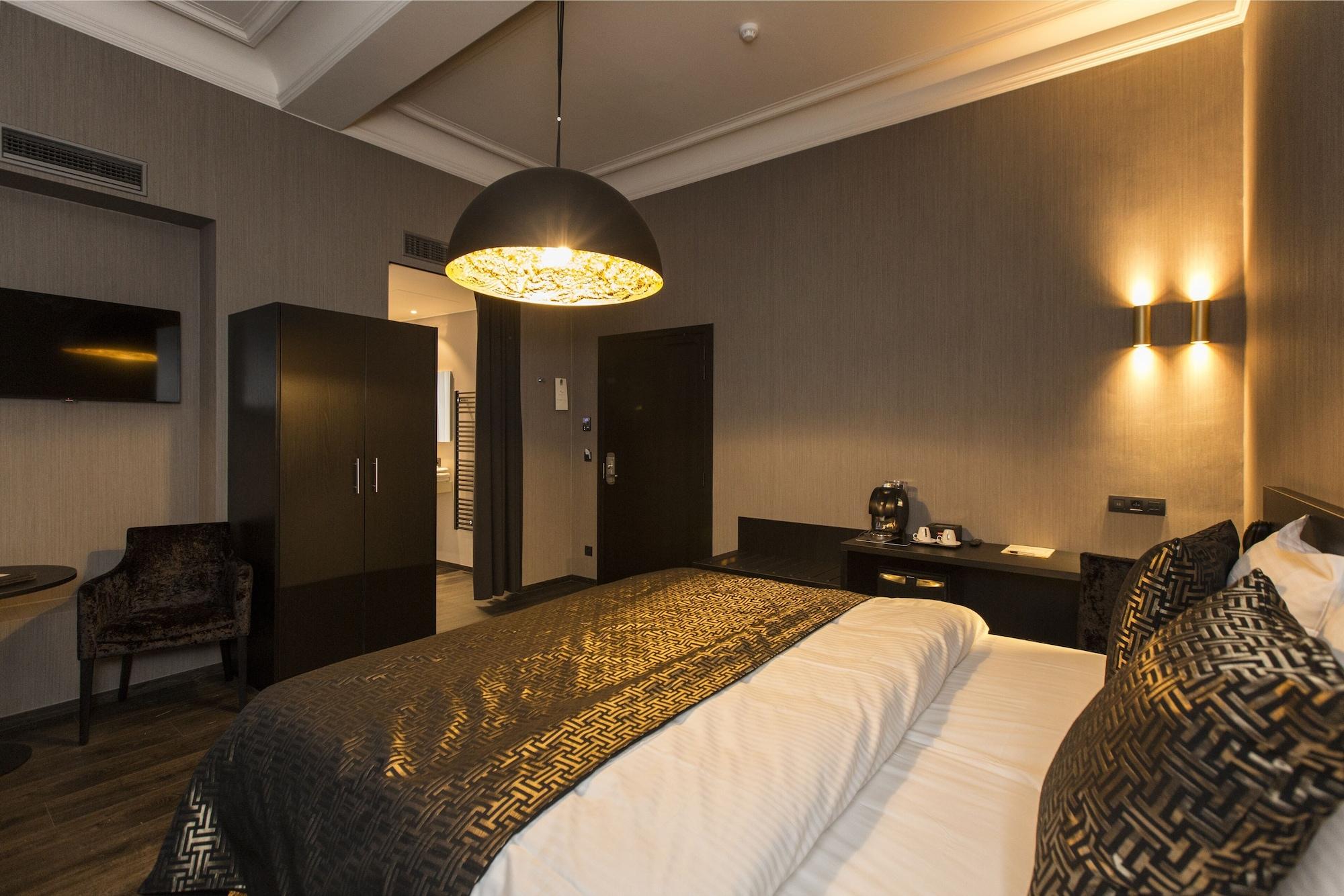 โฮเต็ลฮาร์โมนี่ Hotel เกนต์ ภายนอก รูปภาพ